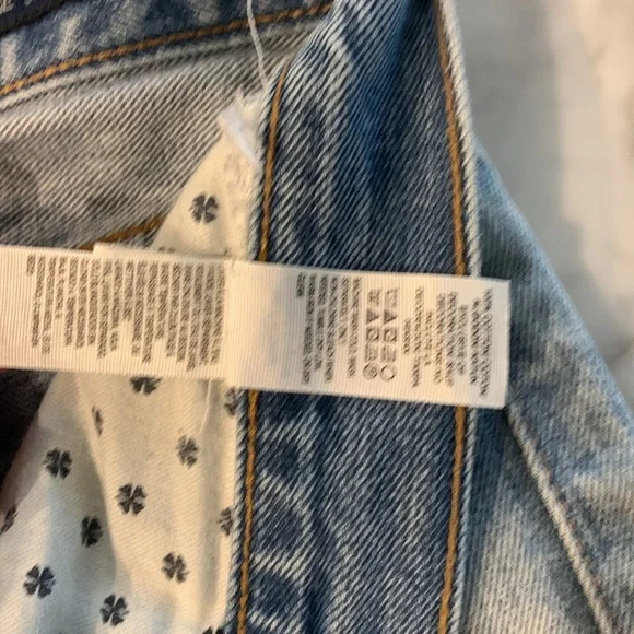 Lucky brand slim distressed light wash jean, 29”x32”